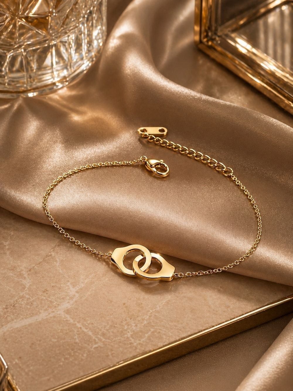 Gold Interlocking Handcuff Chain Bracelet for Women